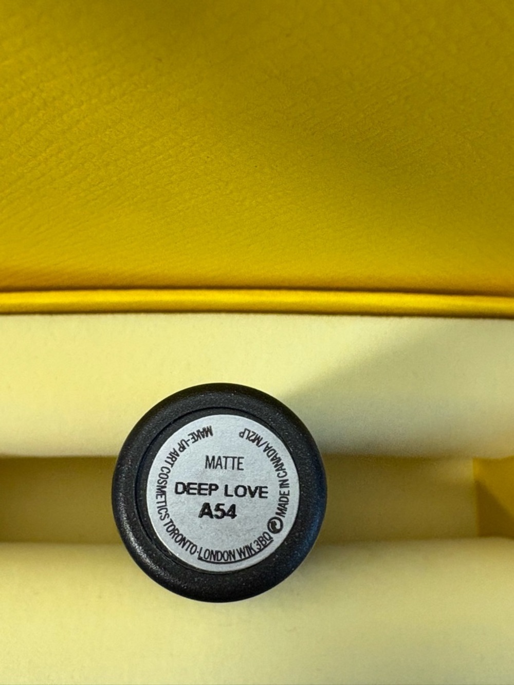 VINTAGE DISCONTINUED MAC Cosmetics lipstick in DEEP LOVE - Picture 3 of 5